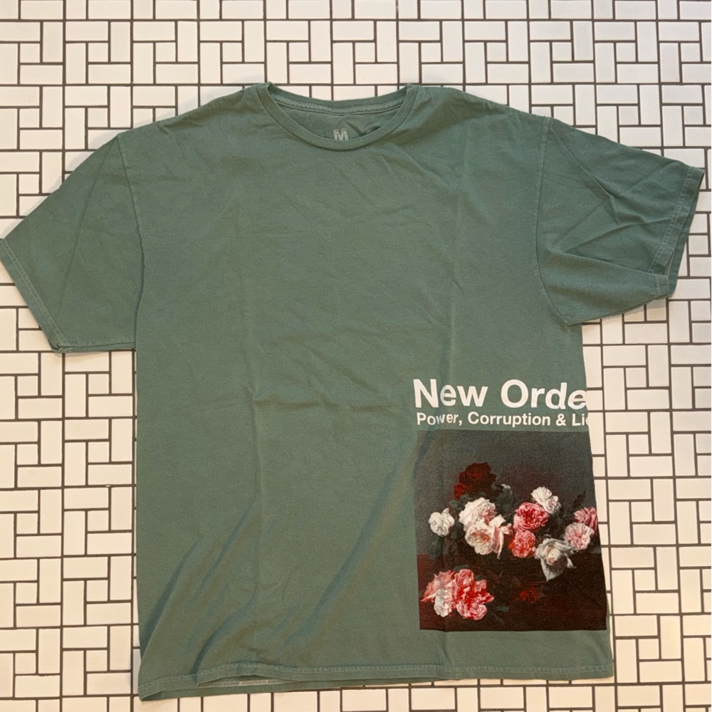 Urban Outfitters Green Graphic Tee